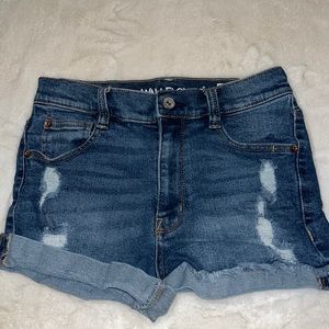 Wallflower jean shorts. size 3, blue